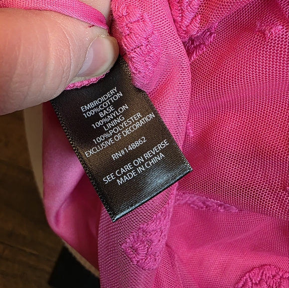 Torrid Ruffle Mock Neck Tank w/ Pineapple print Size L Pink - Picture 7 of 8